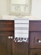 Load image into Gallery viewer, Flawless Classic - Hand Towel