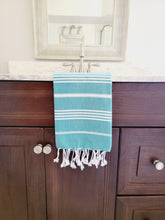 Load image into Gallery viewer, Flawless Classic - Hand Towel
