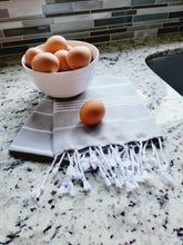 Load image into Gallery viewer, Flawless Classic - Hand Towel
